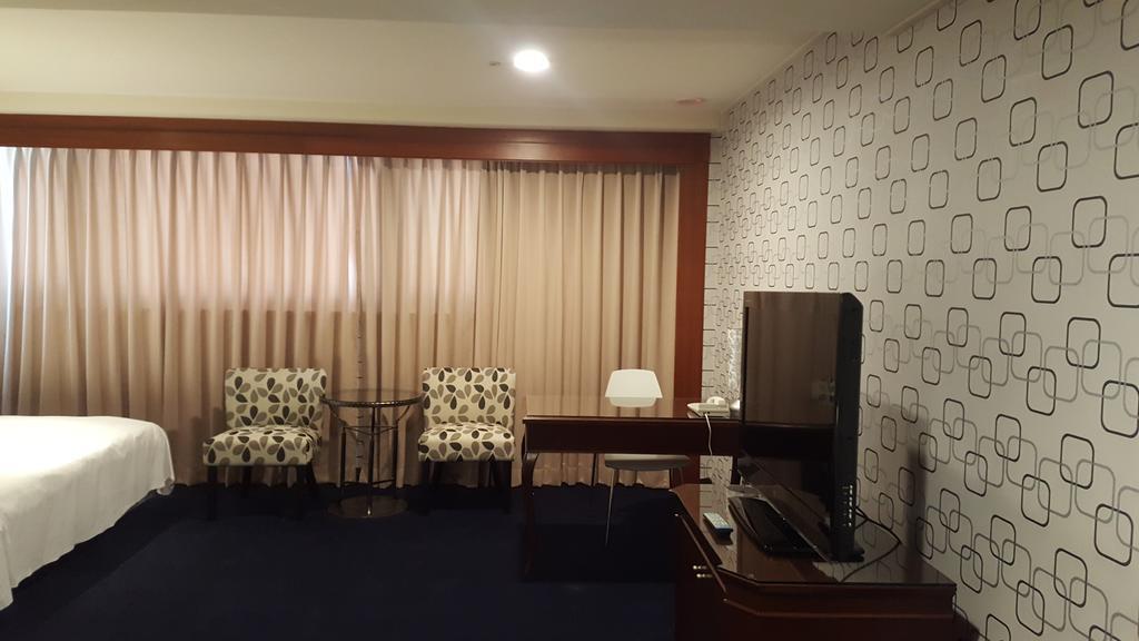 Hondow Hotel Taipei Exterior photo